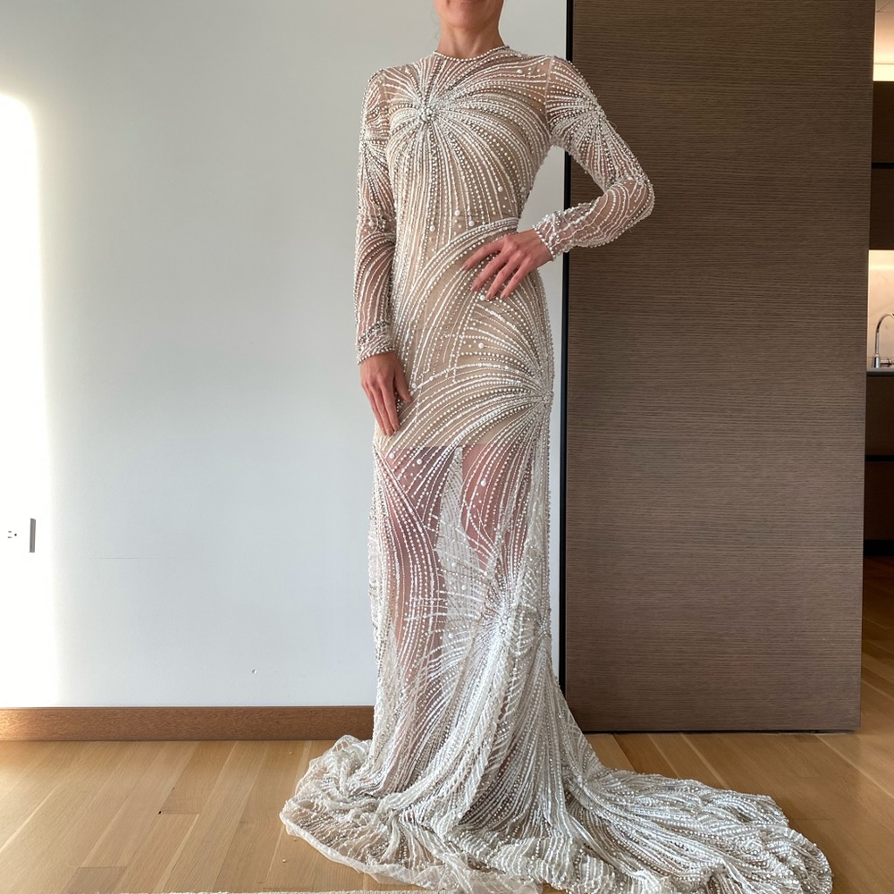 Naeem Khan Bridal Wedding Sequin Gown retails for 14k! Brand new! Size 2